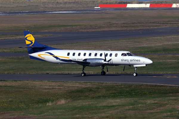 SHARP AIRLINES METROLINER HBA RF 002A1406.jpg