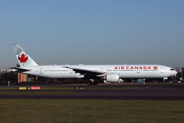 AIR CANADA BOEING 777 300ER SYD RF 002A1561.jpg