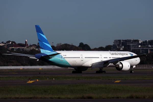 GARUDA INDONESIA BOEING 777 300ER SYD RF 002A1595.jpg