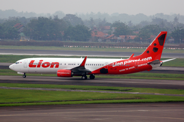 LION BOEING 737 900ER CGK RF 5K5A9838.jpg