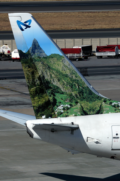 AIR AUSTRAL BOEING 737 800 JNB RF 5K5A2410.jpg