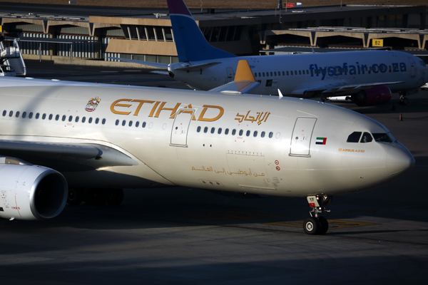 ETIHAD AIRBUS A330 200 JNB RF 5K5A2845.jpg