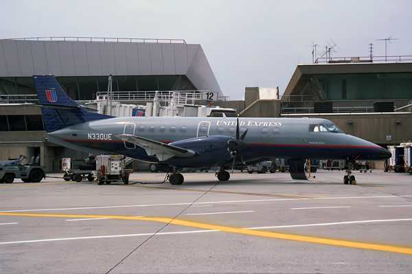 UNITED EXPRESS BAE J41 JFK RF 1283 6.jpg