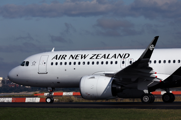 AIR NEW ZEALAND AIRBUS A320 NEO SYD RF 002A2067.jpg