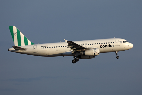 CONDOR AIRBUS A320 PMI RF 002A3617.jpg