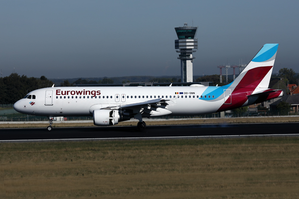 EUROWINGS AIRBUS A320 BRU RF 002A3896.jpg