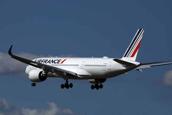 AIR FRANCE AIRBUS A350  900 CDG RF 002A3089.jpg