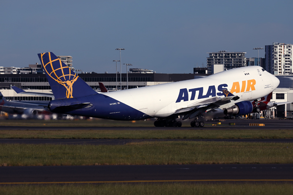 ATLAS AIR BOEING 747 400F SYD RF 002A2604.jpg