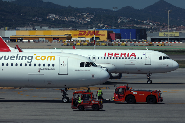 VUELING IBERIA AIRCRAFT BCN RF 002A3259.jpg