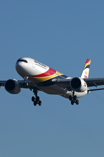 AIR BELGIUM AIRBUS A330 900 NEO BRU RF 002A4866.jpg