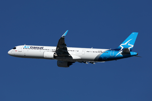 AIR TRANSAT AIRBUS A321 NEO BRU RF 002A4908.jpg