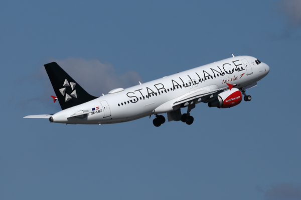 AUSTRIAN AIRBUS A320 ZRH RF 002A3713.jpg