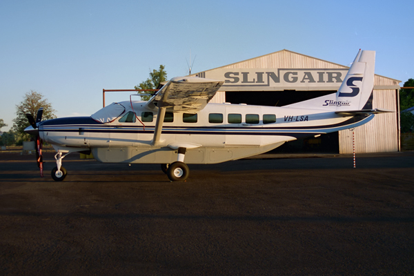 SLINGAIR CESSNA CARAVAN KNX RF 923 24.jpg