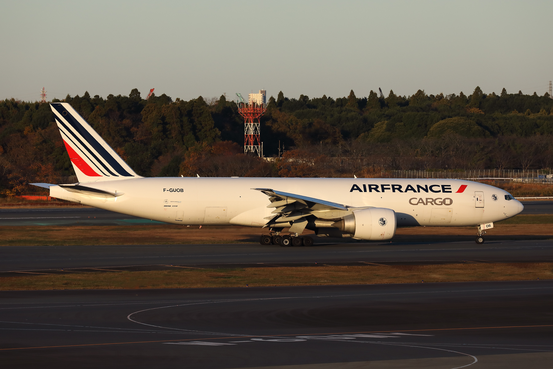 AIR FRANCE CARGO BOEING 777F NRT RF 002A6872.jpg
