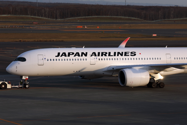 JAPAN AIRLINES A350 900 CTS RF 002A6664.jpg