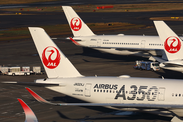 JAPAN AIRLINES AIRCRAFT HND RF 002A6414.jpg