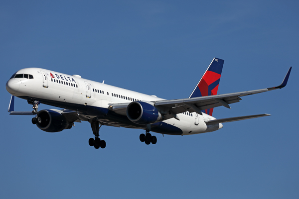 DELTA BOEING 757 200 LAS RF 002A5706.jpg