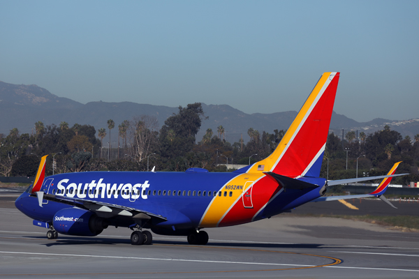 SOUTHWEST BOEING 737 700 LAX RF 002A5472.jpg