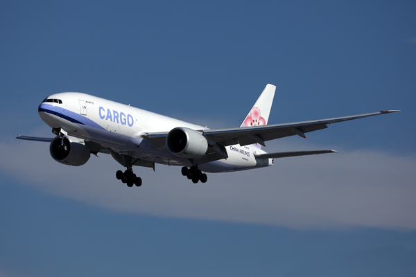 CHINA AIRLINES CARGO BOEING 777F LAX RF 002A5948.jpg