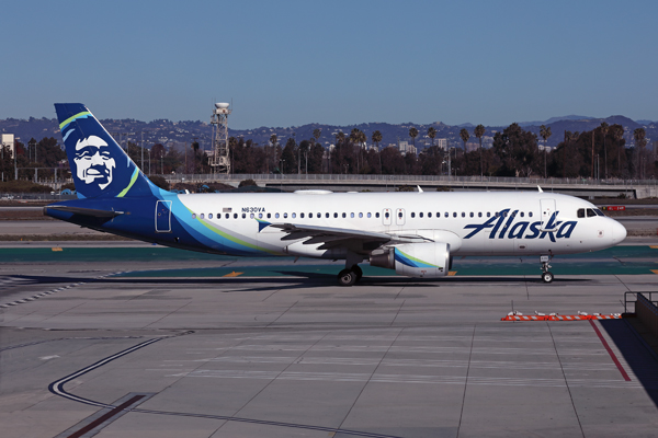 ALASKA AIRBUS A320 LAX RF 002A6349.jpg