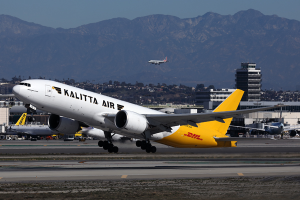 KALITTA AIR DHL BOEING 777F LAX RF 002A6187.jpg