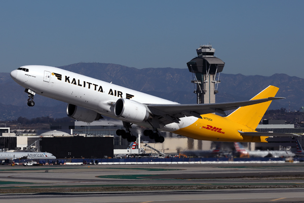 KALITTA DHL BOEING 777F LAX RF 002A6189.jpg