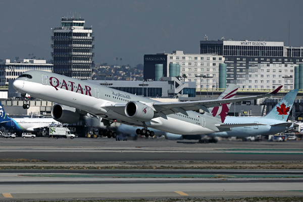 QATAR AIRBUS A350 1000 LAX RF 002A6003.jpg