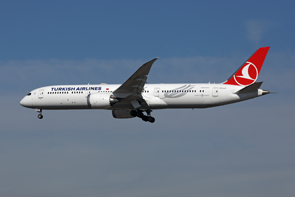TURKISH AIRLINES BOEING 787 9 LAX RF 002A5945.jpg