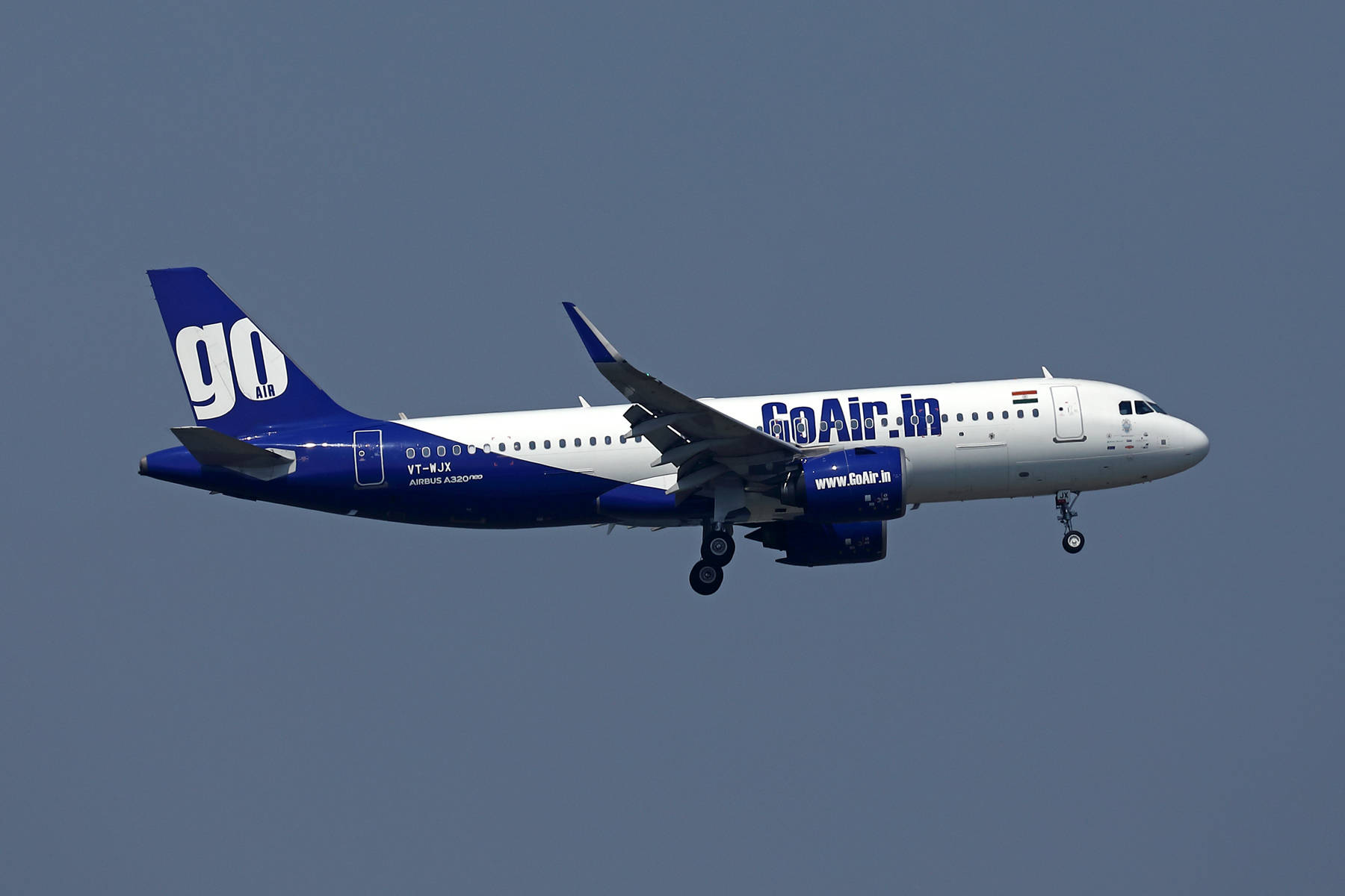 GO AIR AIRBUS A320 NEO BKK RF 002A7948.jpg