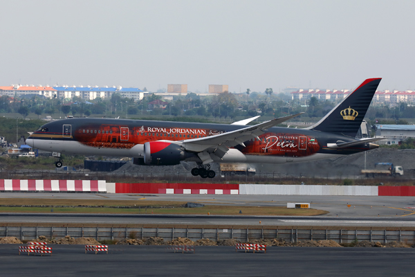 ROYAL JORDANIAN BOEING 787 8 BKK RF 002A7234.jpg