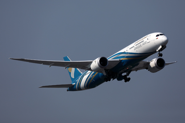 OMAN AIR BOEING 787 9 BKK RF 002A7918.jpg