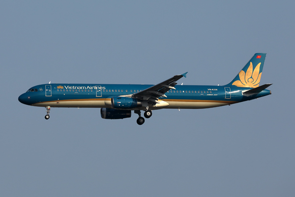 VIETNAM AIRLINES AIRBUS A321 BKK RF 002A7592.jpg