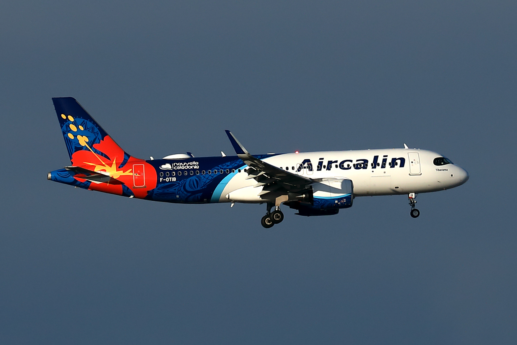 AIR CALIN AIRBUS A320 NEO SYD RF 002A8660.jpg