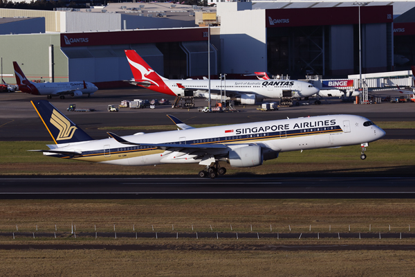 SINGAPORE AIRLINES AIRBUS A350 900 SYD RF 002A8668.jpg