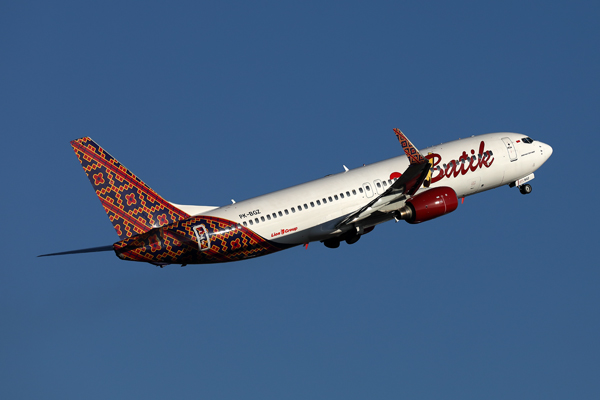 BATIK INDONESIA BOEING 737 800 SYD RF 002A9180.jpg