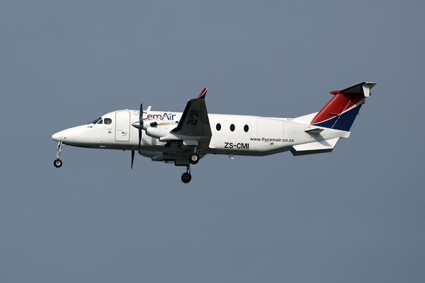 CEM AIR BEECH 1900D JNB RF 002A0009.jpg