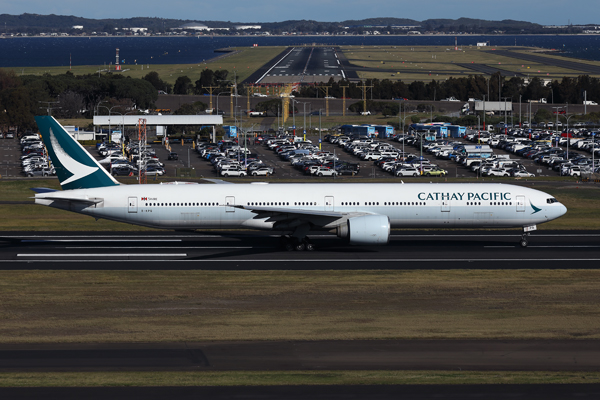 CATHAY PACIFIC BOEING 777 300ER SYD RF 002A0104.jpg