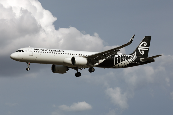 AIR NEW ZEALAND AIRBUS A321 NEO MEL RF 002A0401.jpg