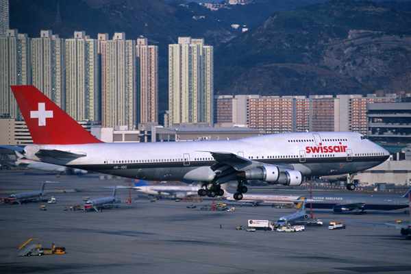 SWISSAIR BOEING 747 300 HKG RF F.jpg