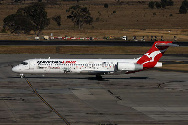 QANTAS LINK BOEING 717 HBA RF 002A0794.jpg