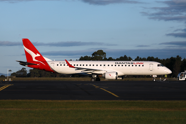 QANTAS LINK EMBRAER 190 HBA RF 002A1226.jpg