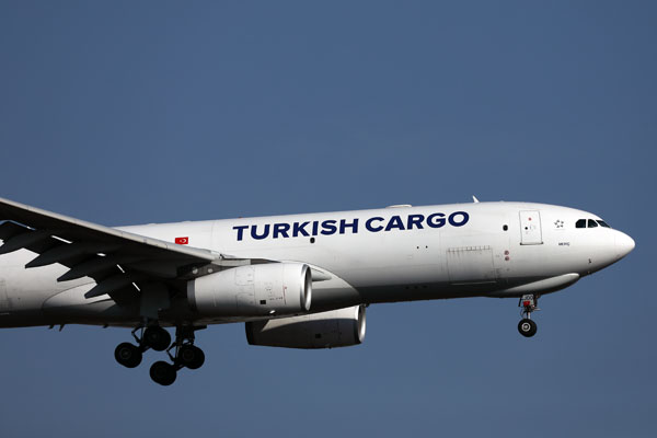 TURKISH CARGO AIRBUS A330 200PF JNB RF 002A2628.jpg