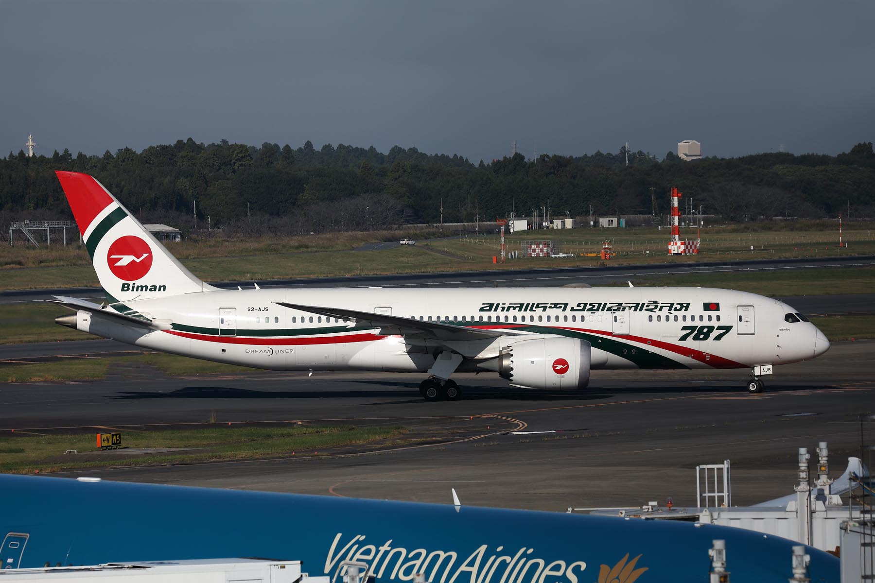 BIMAN BANGLADESH BOEING 787 8 NRT RF 002A5179.jpg