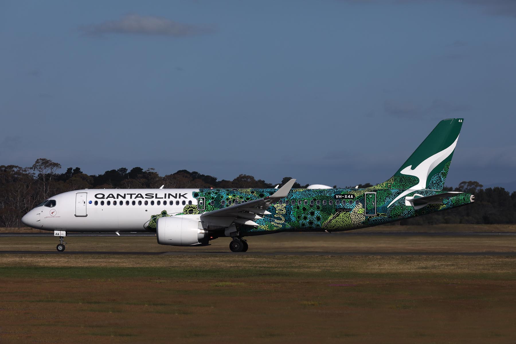 QANTAS LINK AIRBUS A220 HBA RF 002A5354.jpg
