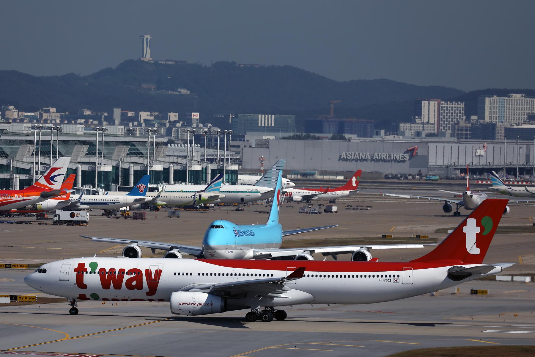 AIRCRAFT SEOUL INCHEON RF 002A3704.jpg