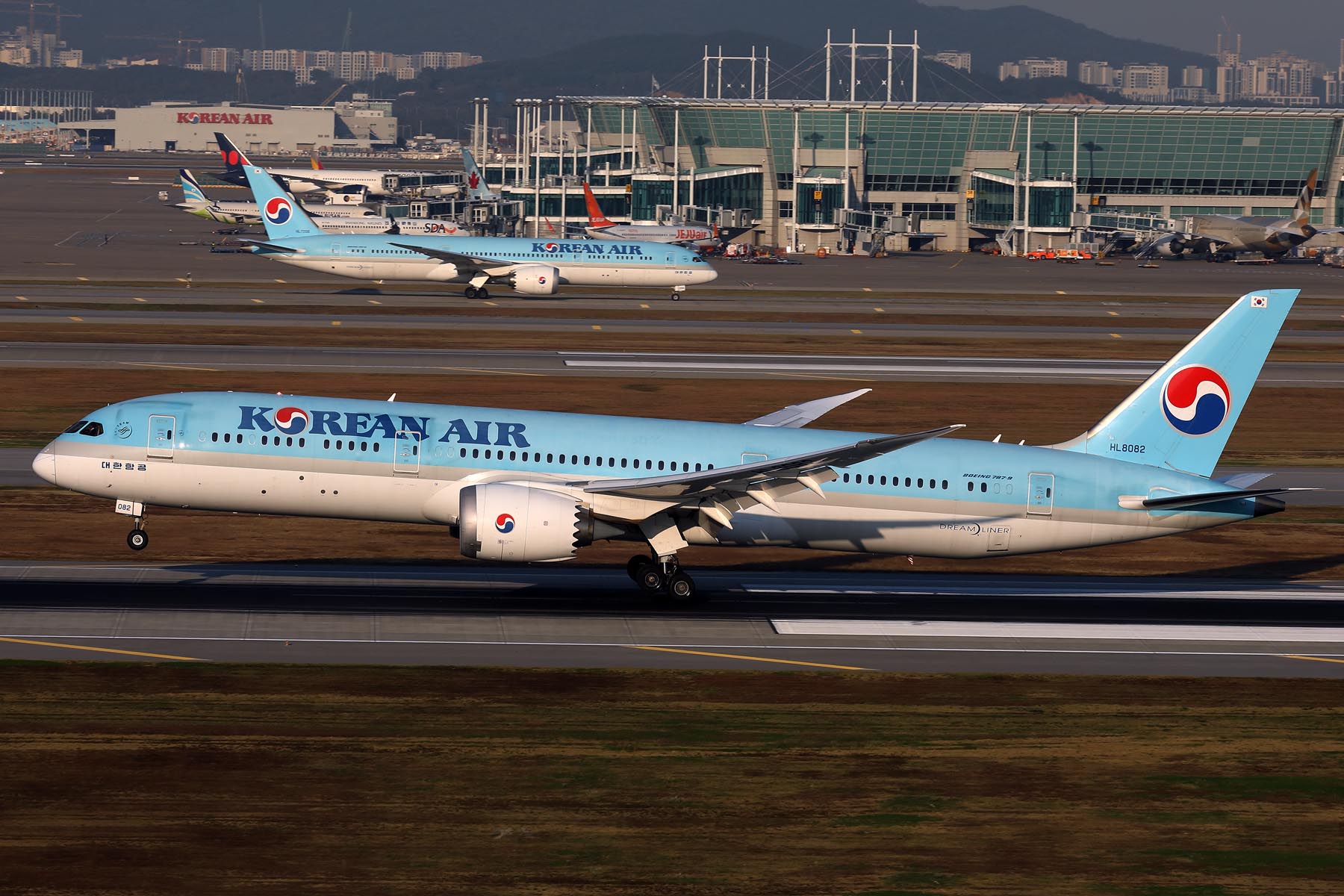KOREAN AIR BOEIMG 787 9 ICN RF 002A4110.jpg