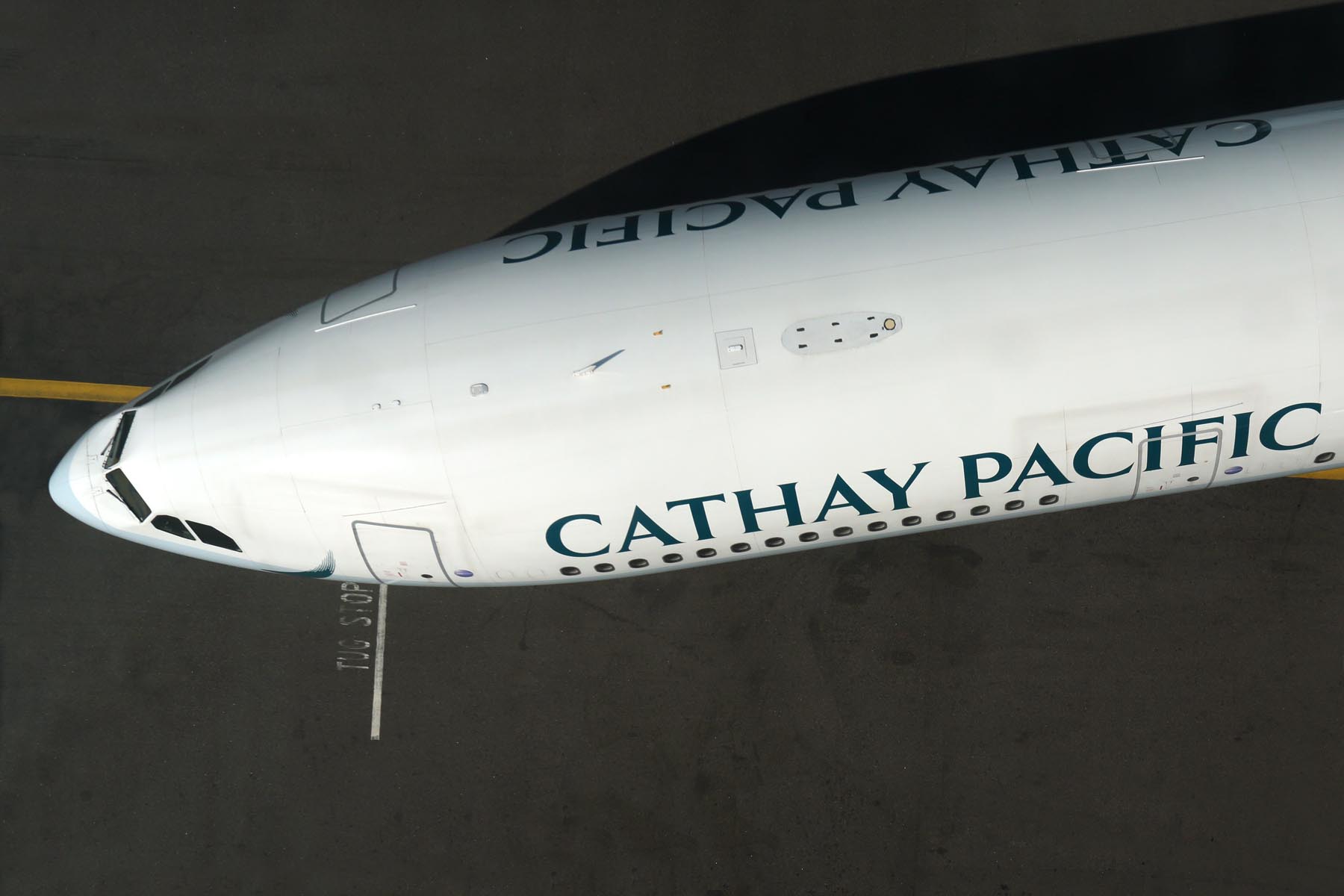 CATHAY PACIFIC AIRBUS A330 300 HKG RF 5K5A0647.jpg