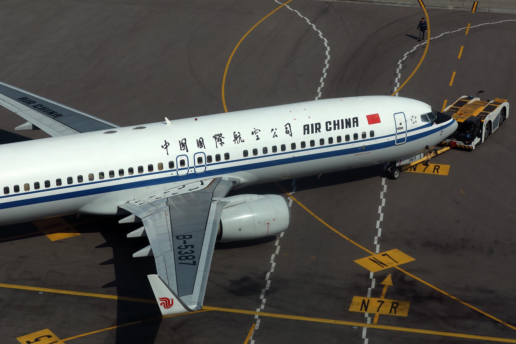 AIR CHINA BOEING 737 800 HKG RF 002A5919.jpg