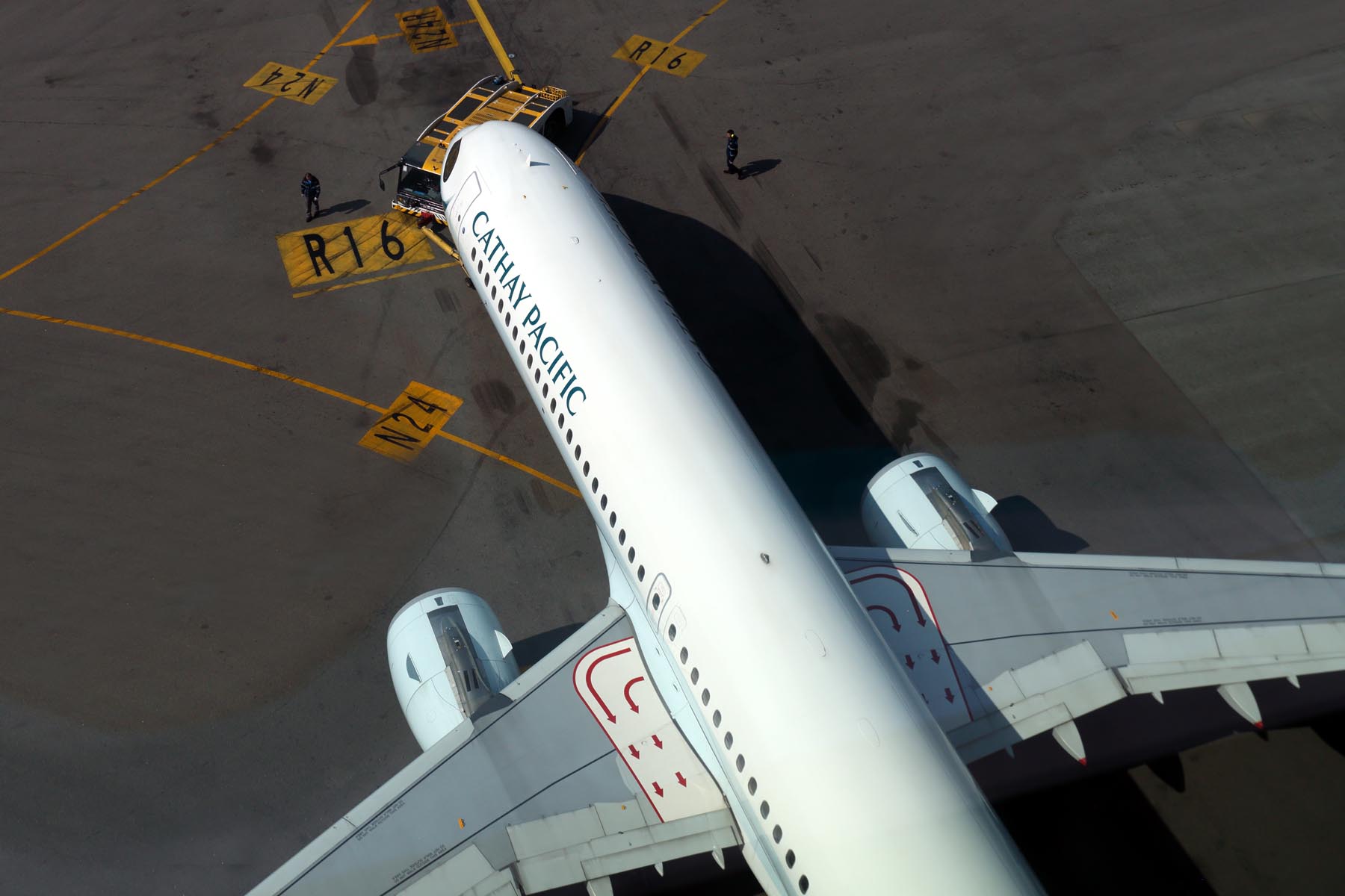 CATHAY PACIFIC AIBRUS A321 NEO HKG RF 5K5A0600.jpg