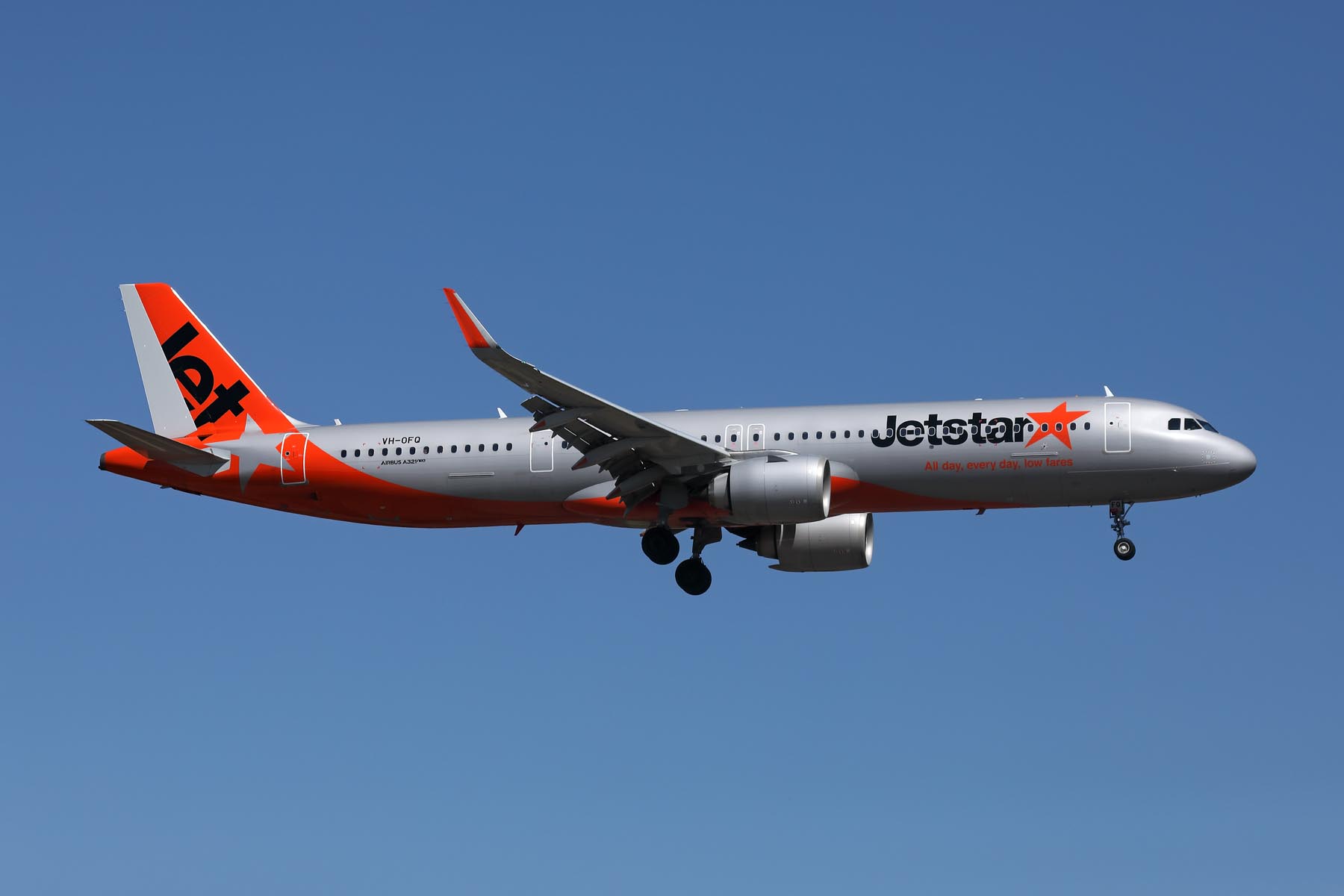 JETSTAR AIRBUS A321 NEO MEL RF  002A6642.jpg